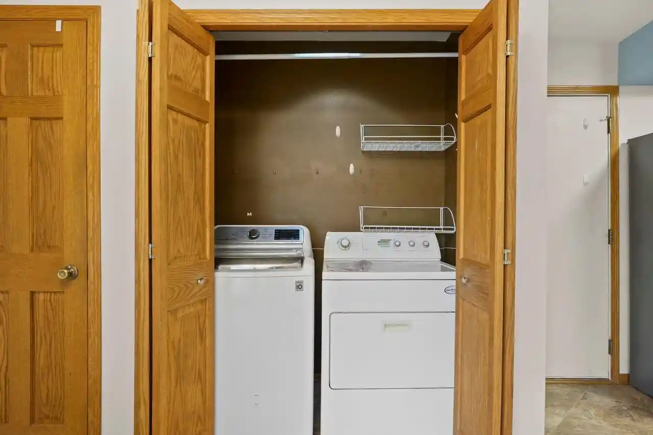 Photo 3 of Single family home for sale at 418 East Hl Pkwy, Madison, WI 53718 | MLS# 2030112 | Listing updated on 2026-09-19
