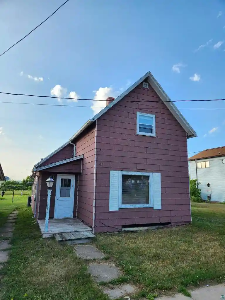 Photo 1 of Single family home for sale at 413 St Claire Street Street, Ashland, WI 54806 | MLS# 6127271 | Listing updated on 2026-08-27