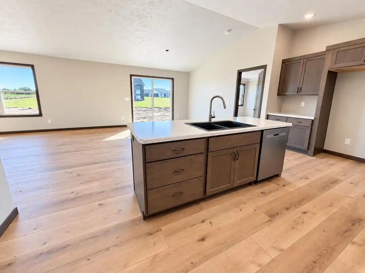 Photo 4 of Single family home for sale at 2091 Red Fox Ln, Kaukauna, WI 54130 | MLS# 50330735 | Listing updated on 2026-10-29