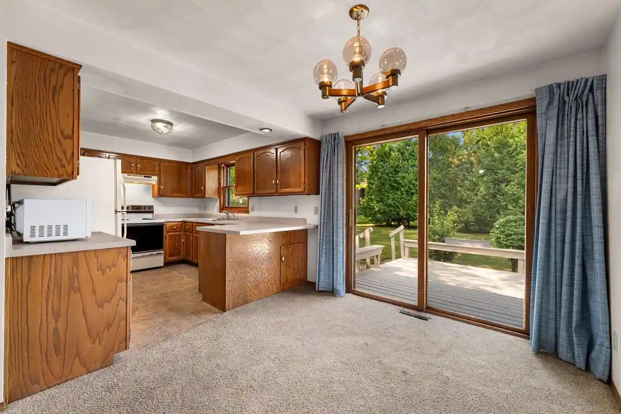 Photo 3 of Sale Pending at 4718 W Periwinkle Court Court, Appleton, WI 54914 | MLS# 50330728 | Listing updated on 2026-09-16