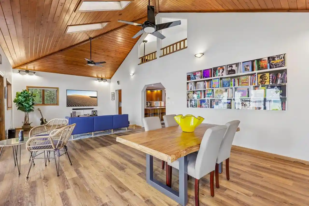 Photo 3 of Single family home for sale at 2946 Waubesa Avenue Avenue, Madison, WI 53711 | MLS# 2030125 | Listing updated on 2026-08-27