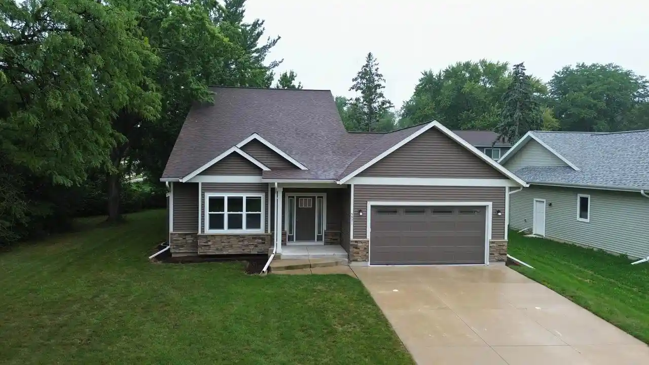 Photo 1 of Single family home for sale at 5571 Cheryl Dr Dr, Fitchburg, WI 53711 | MLS# 2030130 | Listing updated on 2026-09-10