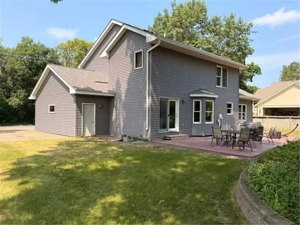 7th image of 624 Galahad Road Road, Hudson, WI 54016 | MLS# 7121573