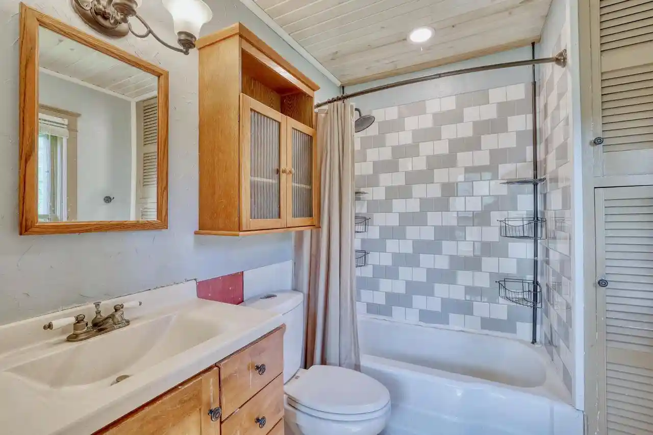 2nd image of 9506 County Road D, Almond, WI 54909 | MLS# 1975598