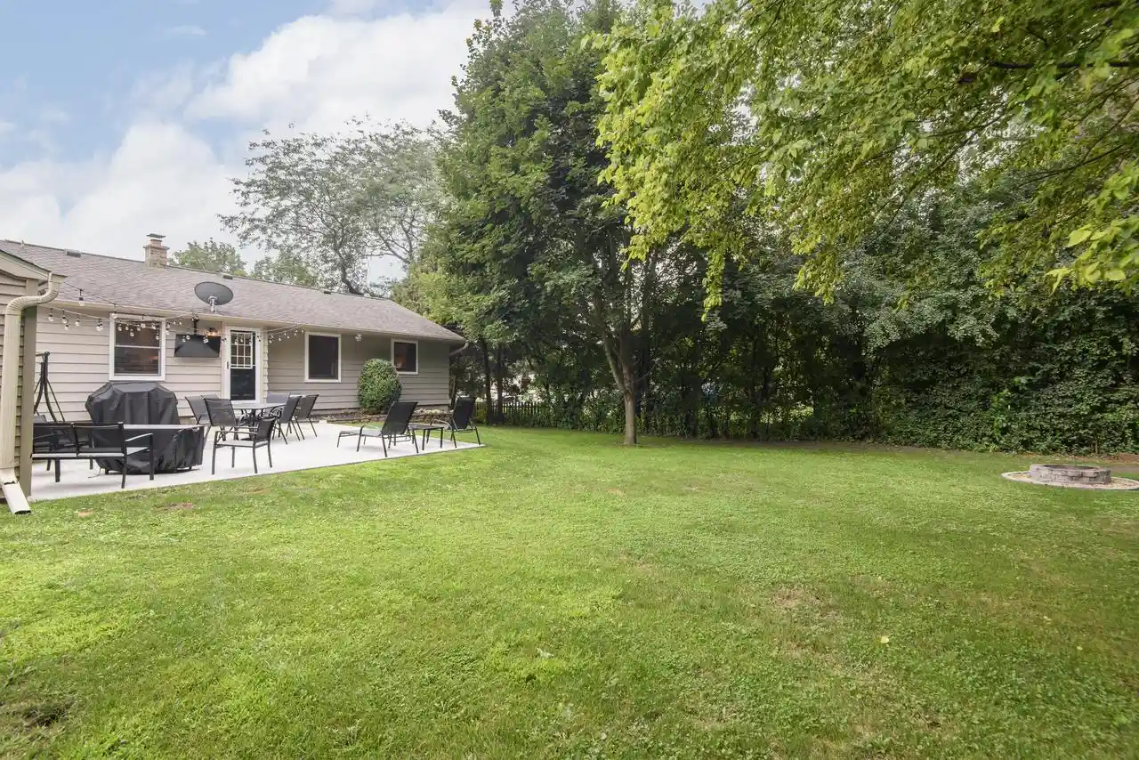 4th image of 1608 Beverly Lane Lane, West Bend, WI 53090 | MLS# 1975601