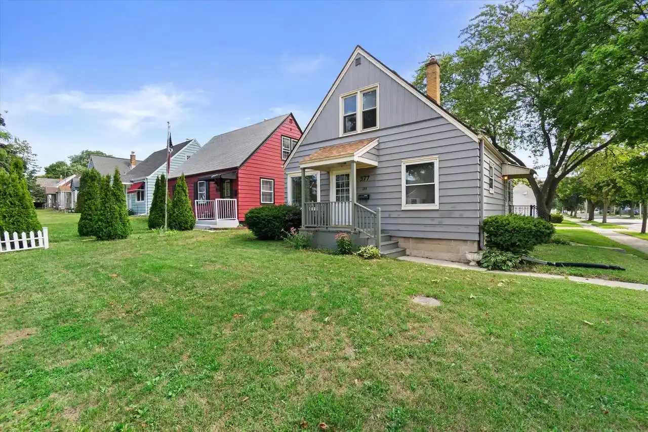Photo 1 of Single family home for sale at 3776 S 19th Street Street, Milwaukee, WI 53221 | MLS# 1975603 | Listing updated on 2026-08-13