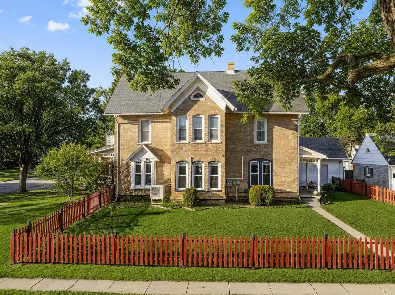 Photo 1 of Sale Pending at 121 S Wisconsin Street Street, Elkhorn, WI 53121 | MLS# 2030159 | Listing updated on 2026-08-12