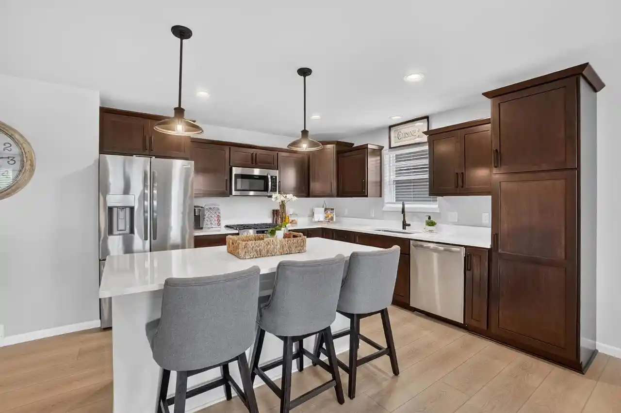 3rd image of 1350 Arrowood Circle W Circle W, Oconomowoc, WI 53066 | MLS# 1975610