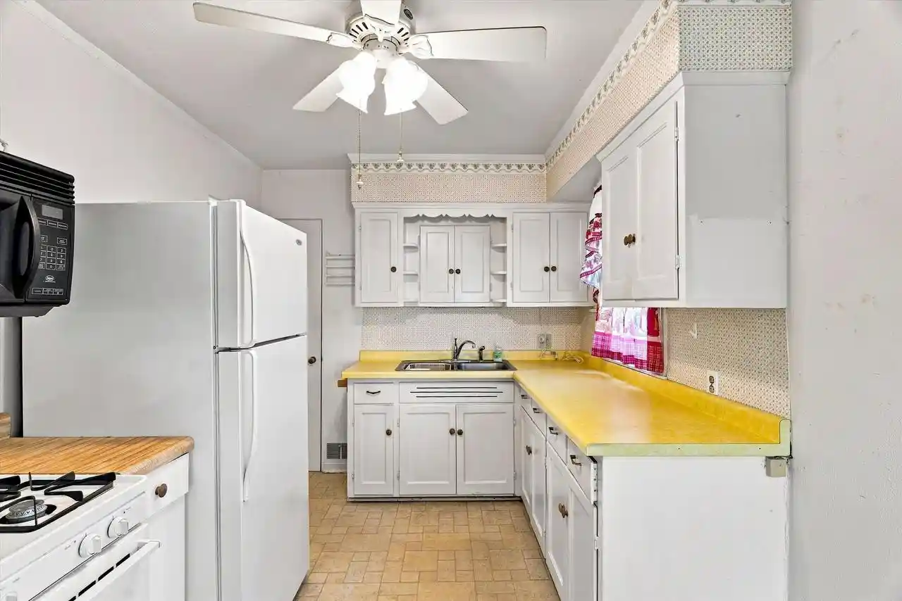 image of 201 W Doege Street Street, Marshfield, WI 54449 | MLS# 22603848