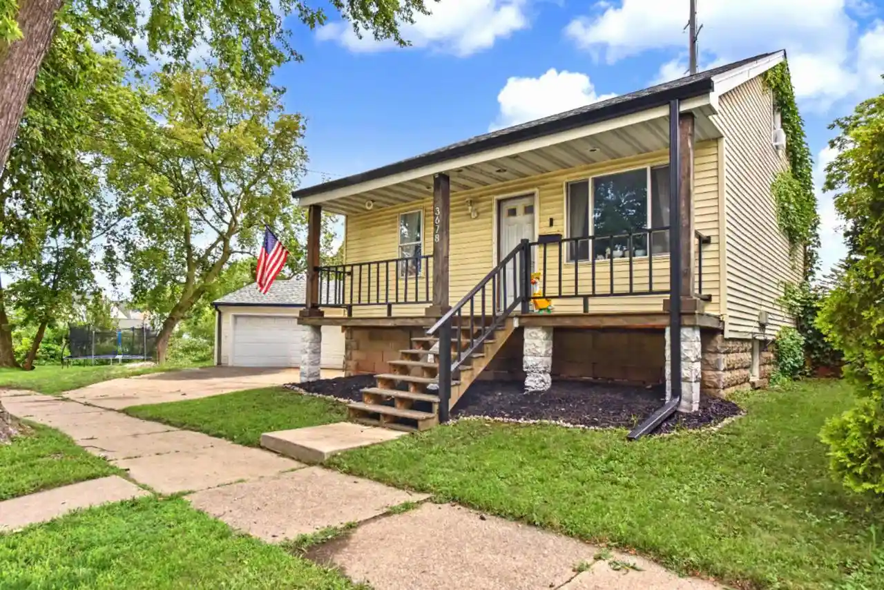 Photo 1 of Single family home for sale at 3678 S Bombay Avenue Avenue, Saint Francis, WI 53235 | MLS# 1975616 | Listing updated on 2026-09-10
