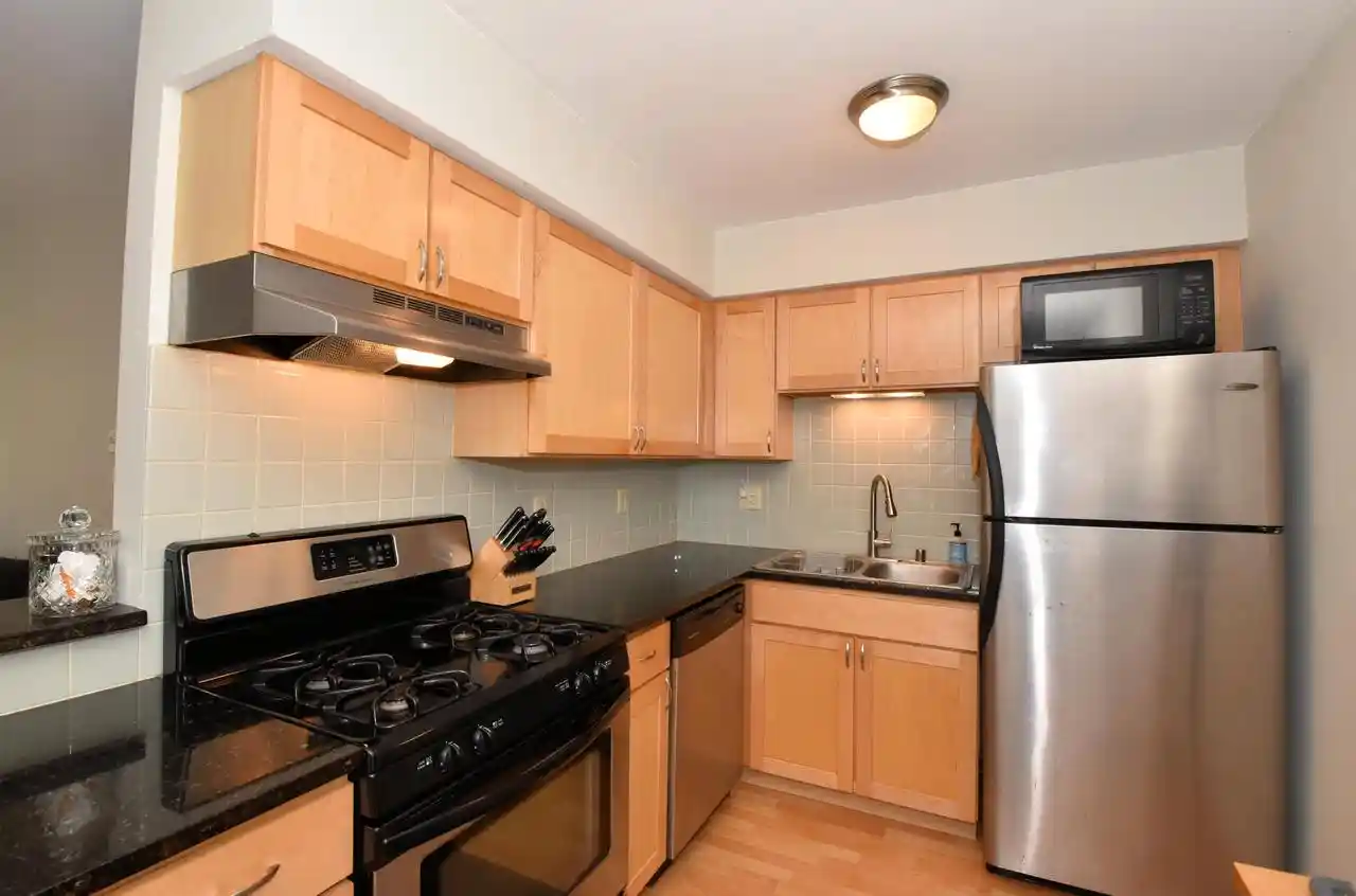 2nd image of 2121 N Cambridge Avenue Avenue #212, Milwaukee, WI 53202 | MLS# 1975617