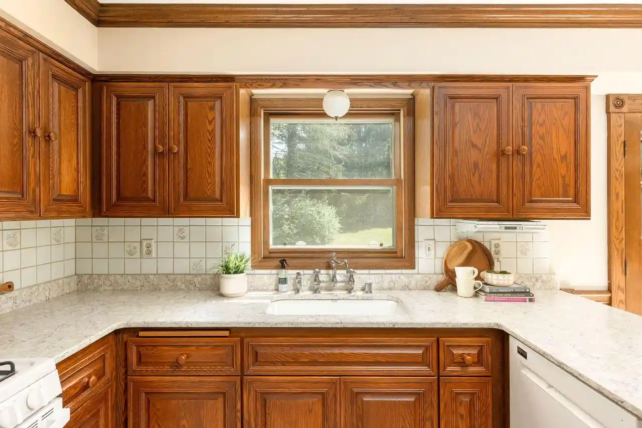 2nd image of S67w24425 Skyline Avenue Avenue, Waukesha, WI 53189 | MLS# 1975619