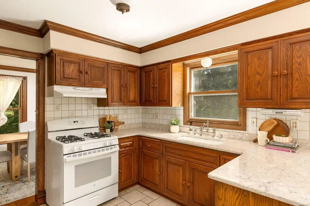 3rd image of S67W24425 Skyline Avenue Avenue, Waukesha, WI 53189 | MLS# 1975619