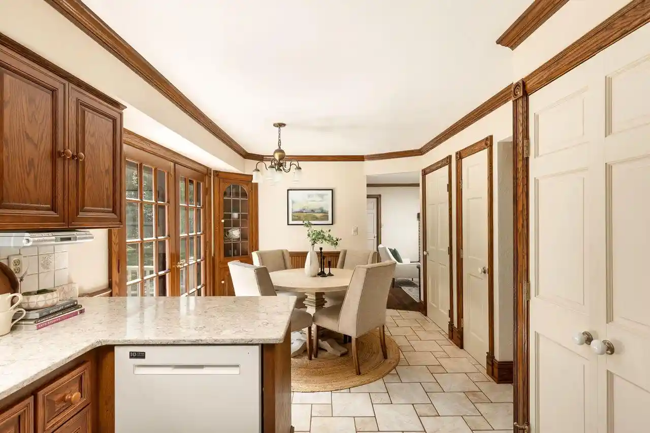 5th image of S67W24425 Skyline Avenue Avenue, Waukesha, WI 53189 | MLS# 1975619
