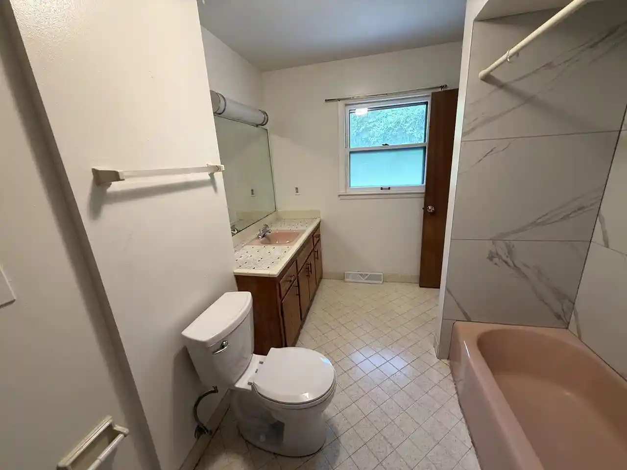 15th image of 8414 S Verdev Dr Dr, Oak Creek, WI 53154 | MLS# 1975620