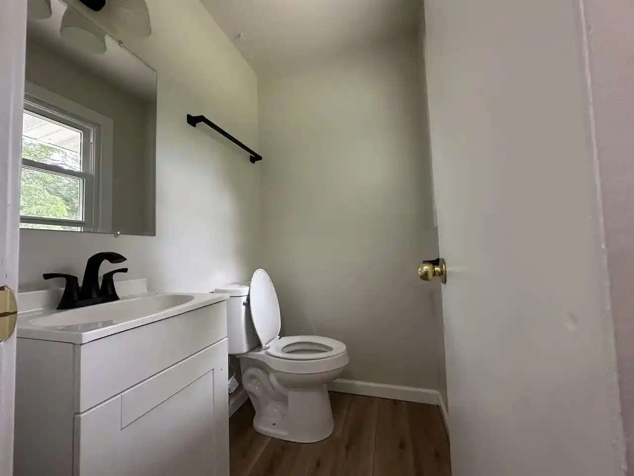 4th image of 6656 W Brentwood Avenue Avenue, Milwaukee, WI 53223 | MLS# 50330751