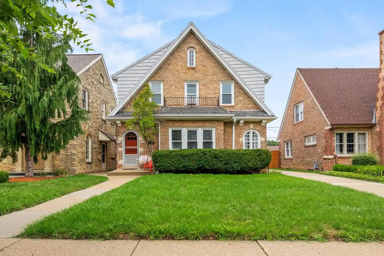 1st image of 1554 E Hampton Dr Dr, Milwaukee, WI 53217 | MLS# 1975621