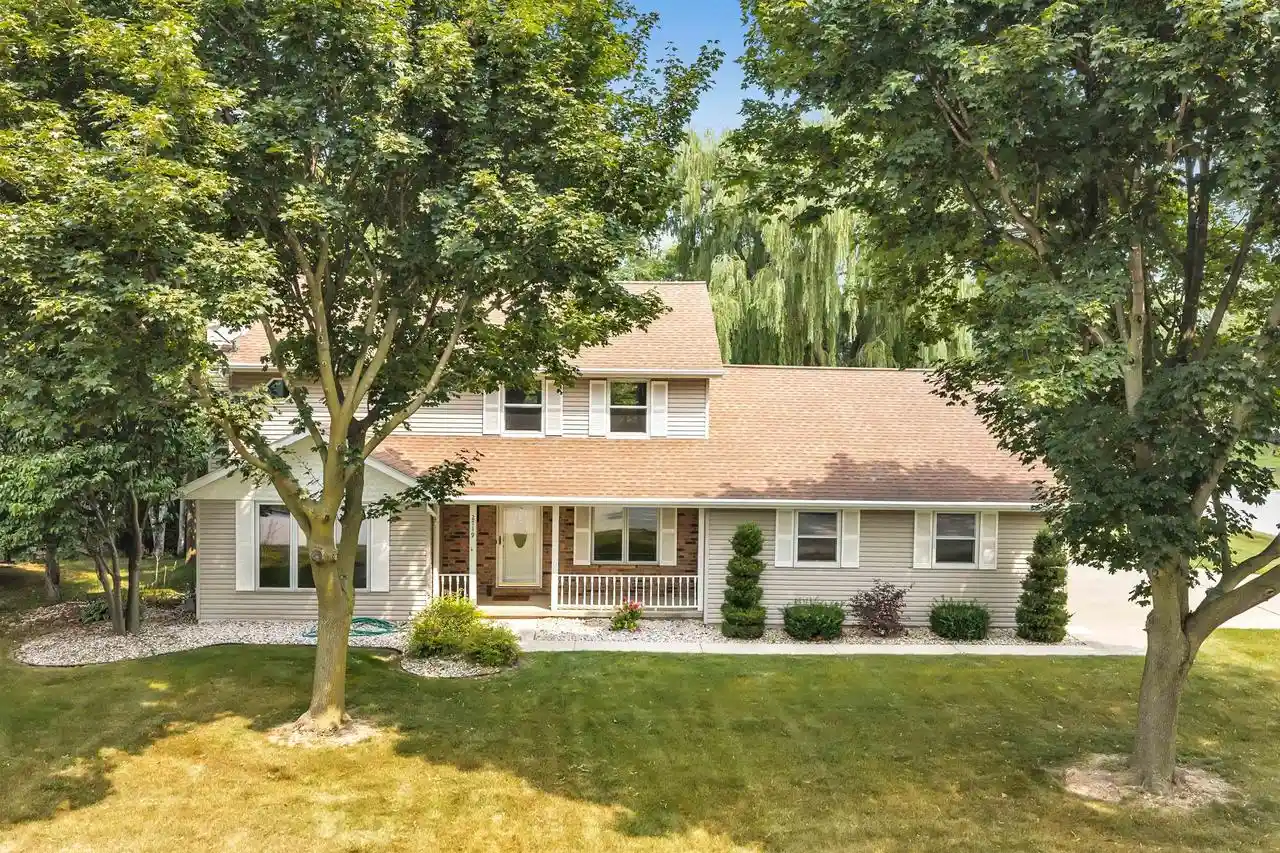 Photo 1 of Single family home for sale at 2719 Woodland Hills Court Court, Green Bay, WI 54311 | MLS# 50330757 | Listing updated on 2026-09-22