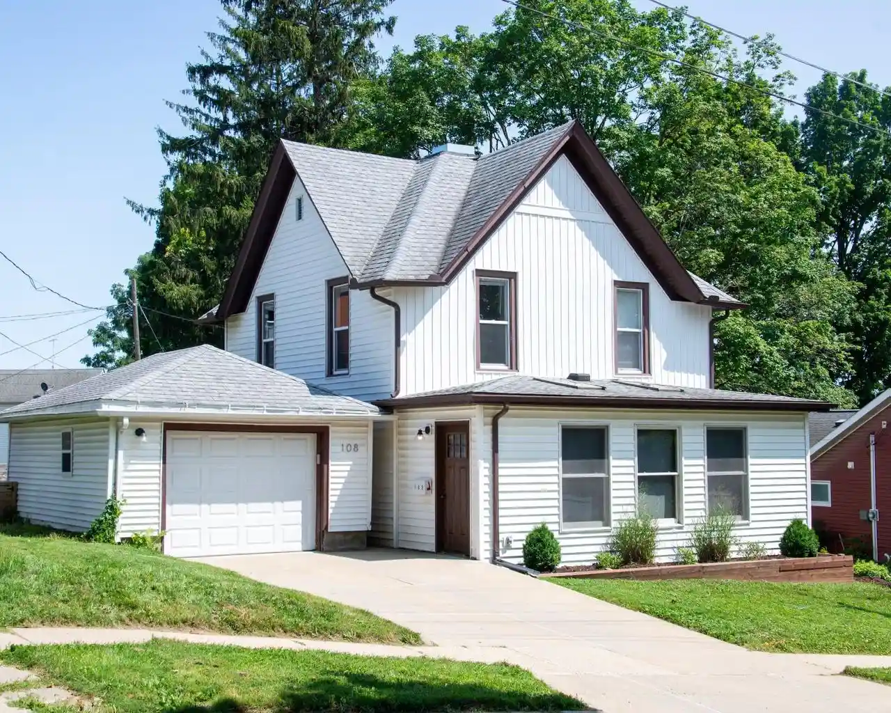 1st image of 108 S Iowa Street Street, Mineral Point, WI 53565 | MLS# 2030174