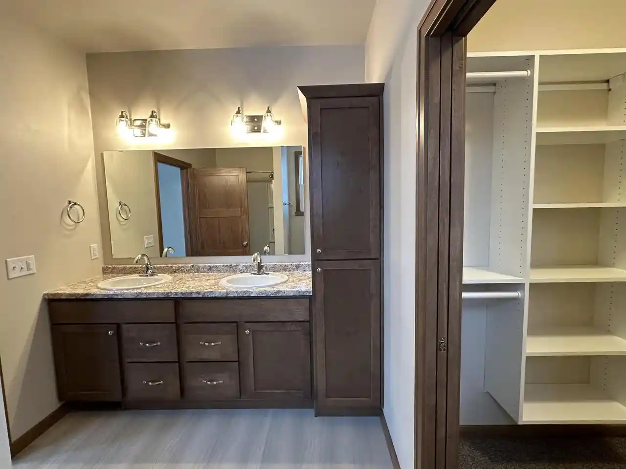 Photo 4 of Single family home for sale at 8314 Marlo Avenue Avenue, Neenah, WI 54956 | MLS# 50330759 | Listing updated on 2026-09-28