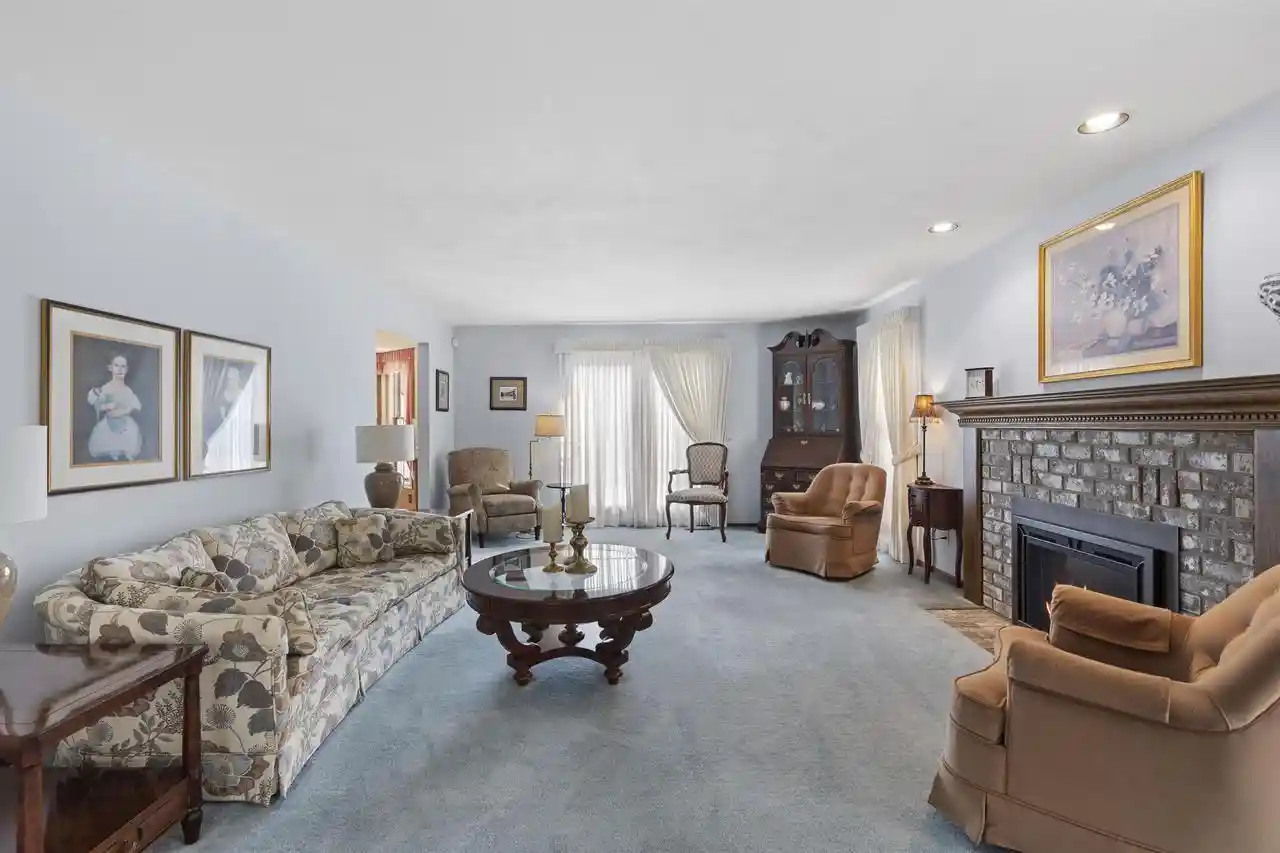 Photo 3 of Single family home for sale at 609 Scarlet Oak Court Court, Appleton, WI 54915 | MLS# 50330765 | Listing updated on 2026-08-14