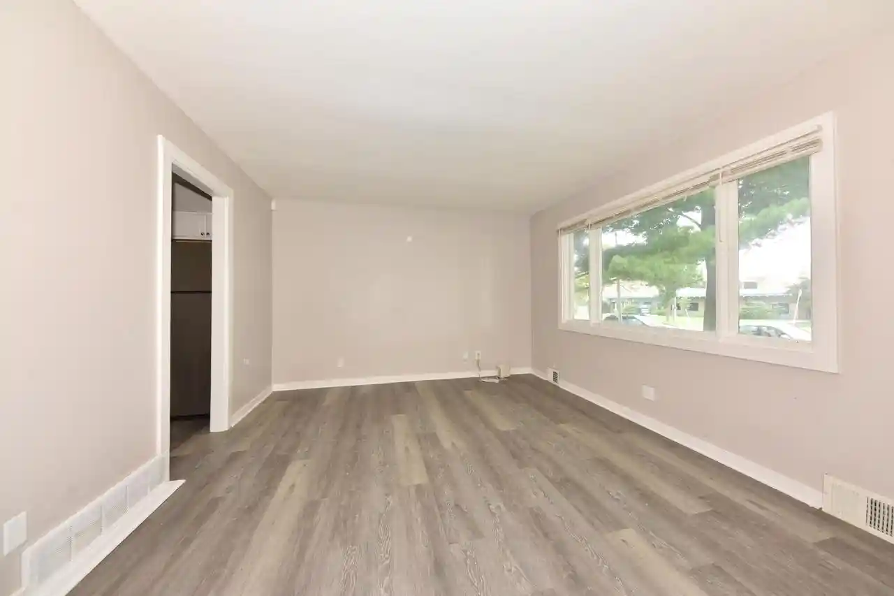 2nd image of 5335 N 68th Street Street, Milwaukee, WI 53218 | MLS# 1975636