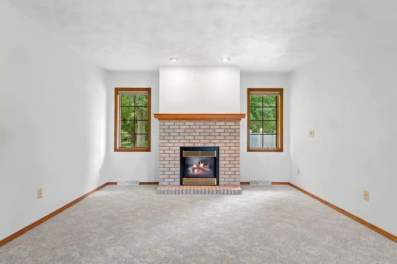 3rd image of 1525 Parkview Dr Dr, New London, WI 54961 | MLS# 50330770