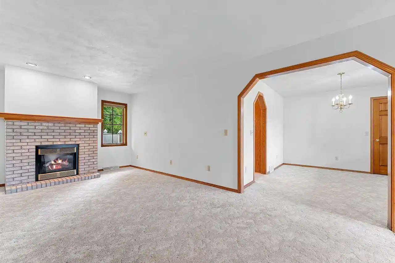 4th image of 1525 Parkview Dr Dr, New London, WI 54961 | MLS# 50330770