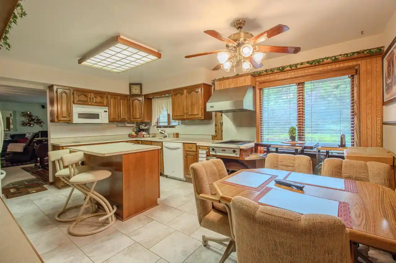 Photo 4 of Single family home for sale at W152N7496 Westwood Dr Dr, Menomonee Falls, WI 53051 | MLS# 1975635 | Listing updated on 2026-09-02