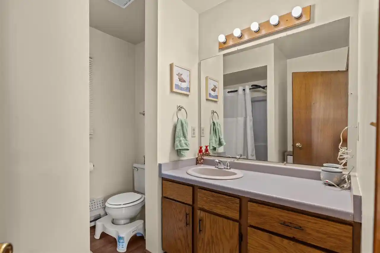 36th image of 622 Grand Street Street, Oshkosh, WI 54901 | MLS# 50330774