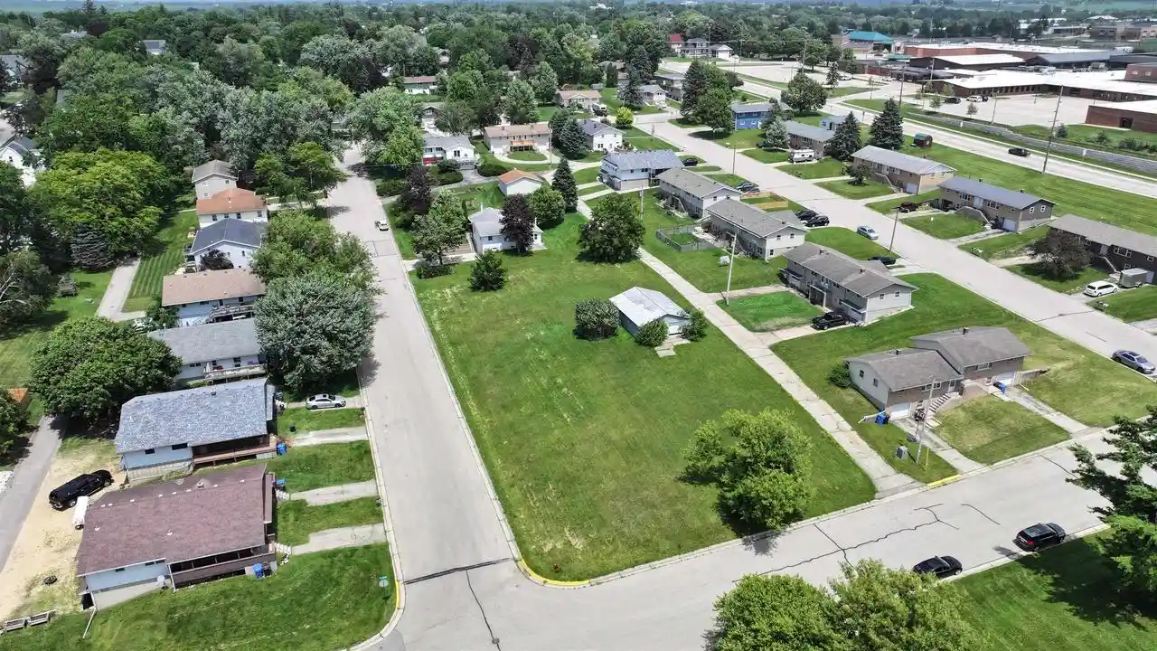 5th image of 111 Valley Dr Dr, Mount Horeb, WI 53572 | MLS# 2030184