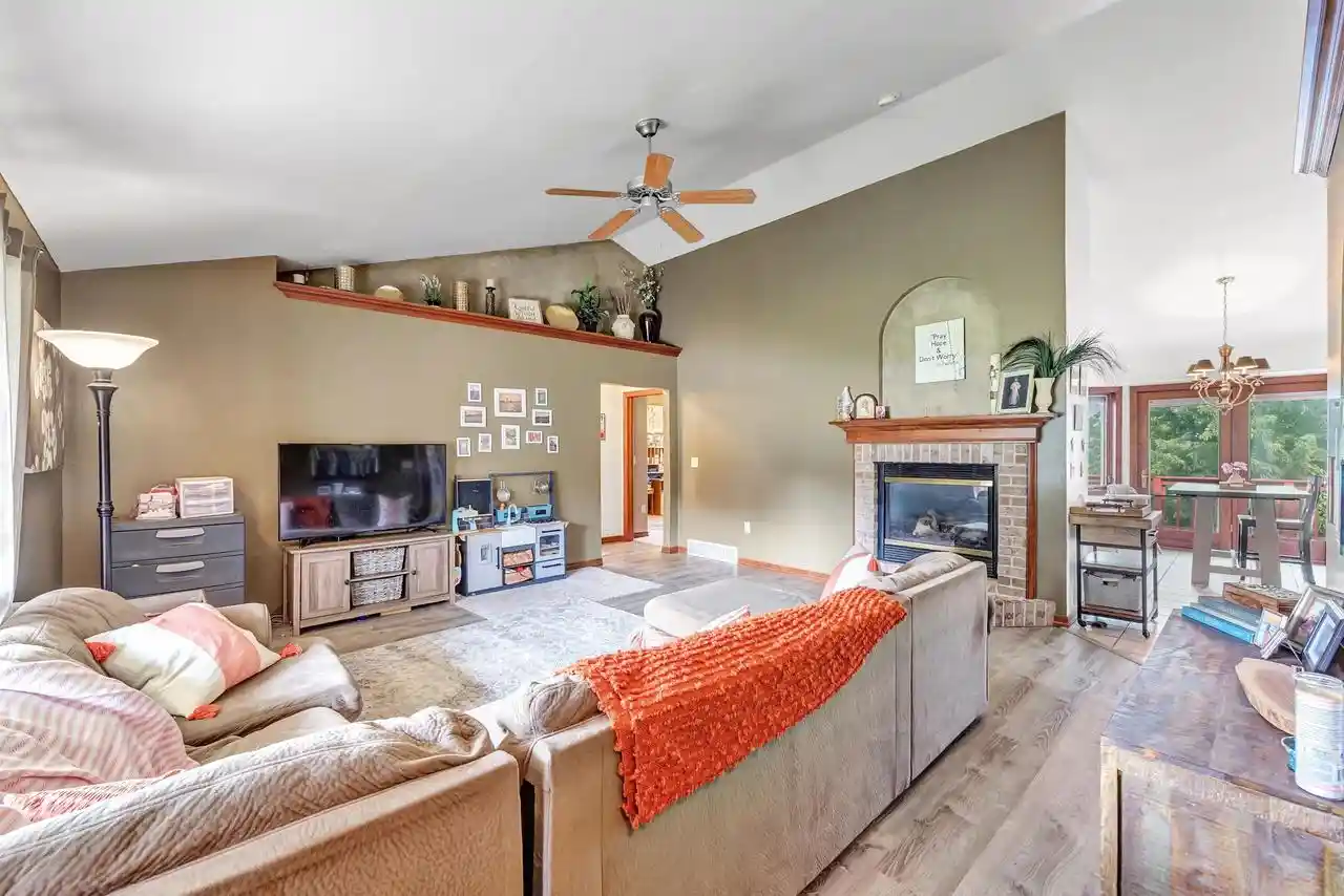 3rd image of 1416 Wilbert Hill Court Court, Green Bay, WI 54313 | MLS# 50330780