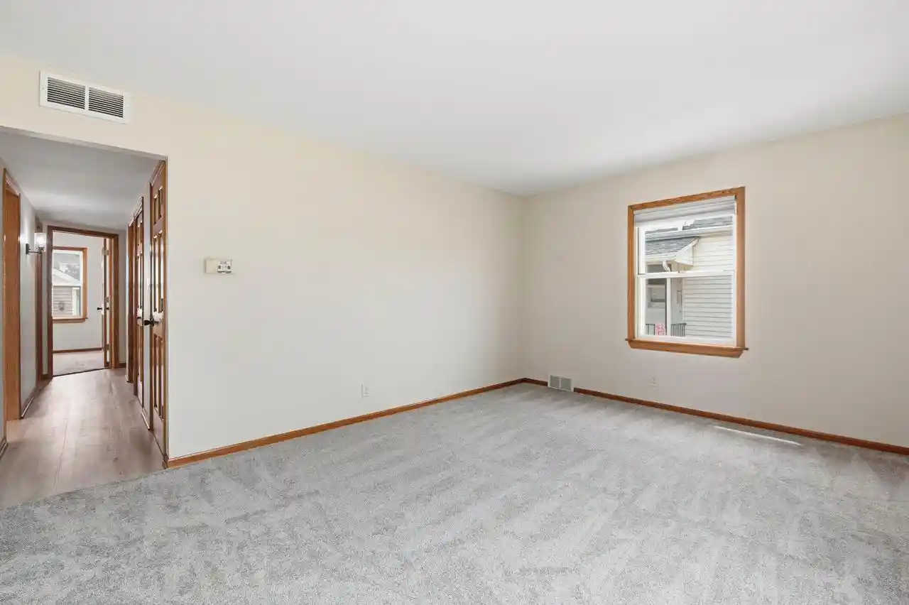 Photo 4 of Single family home for sale at 2023 E Tripoli Avenue Avenue, Saint Francis, WI 53235 | MLS# 1975647 | Listing updated on 2026-09-16