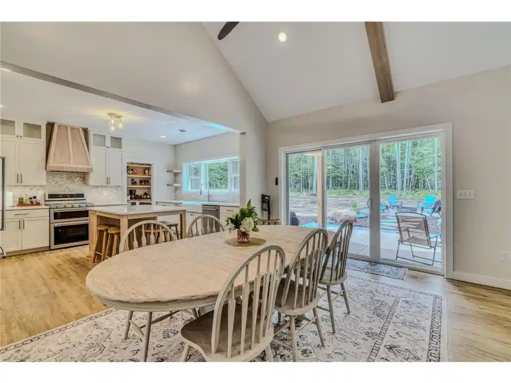 image of 6514 S Leggate Road Road, Superior, WI 54880 | MLS# 7125311