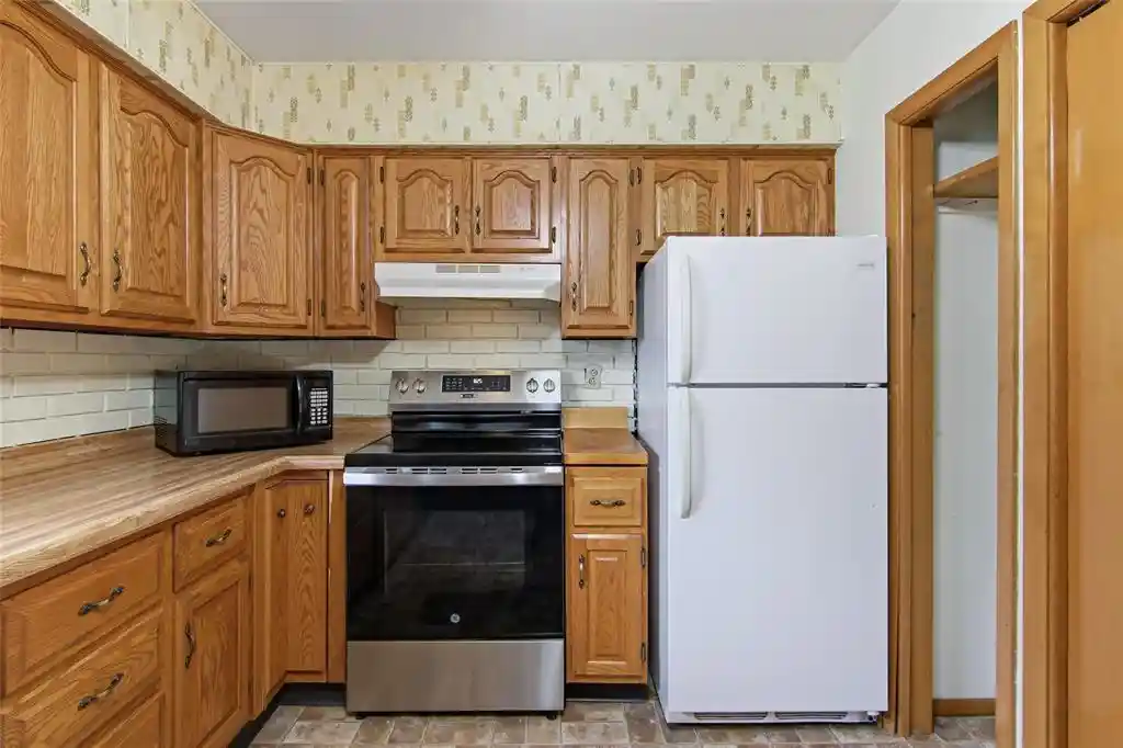 40th image of 217 Poplar Street Street, Cadott, WI 54727 | MLS# 1603819