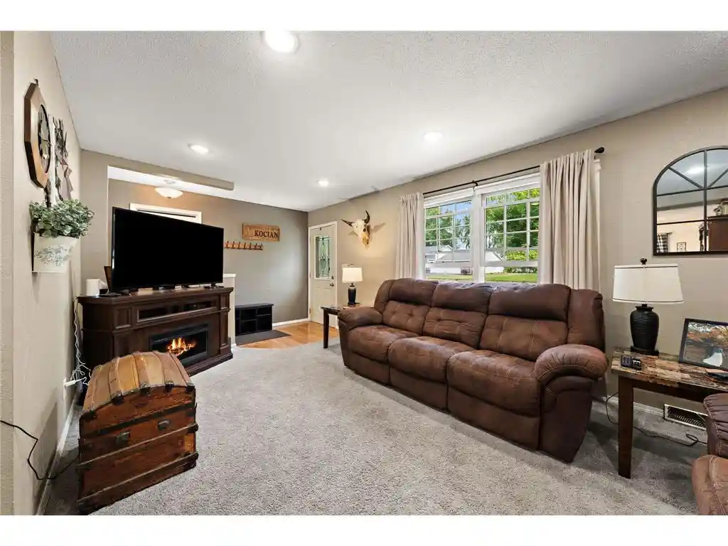 image of 380 2nd Street Street, Hammond, WI 54015 | MLS# 7109711