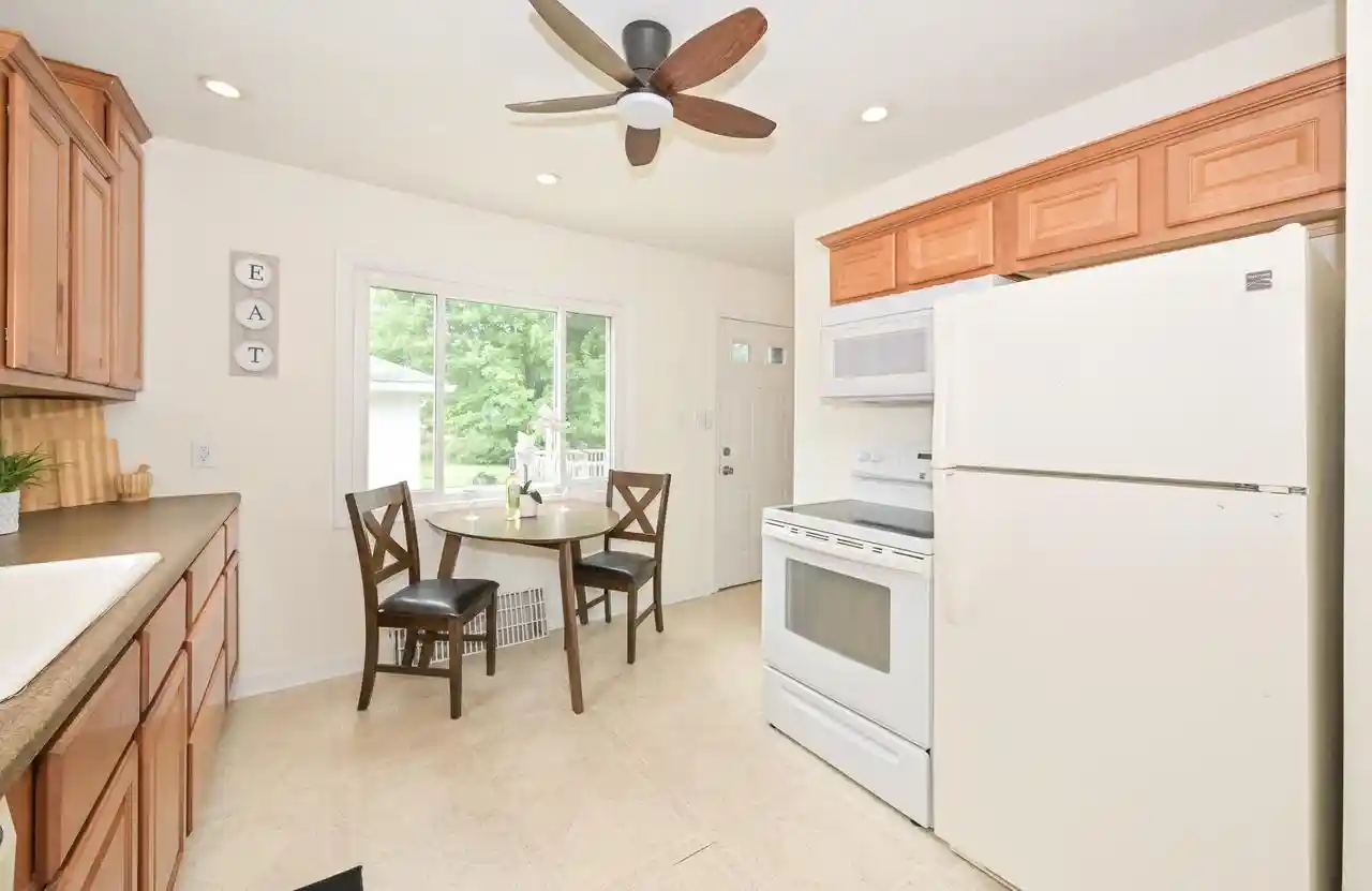 37th image of 2563 S 99th Street Street, Milwaukee, WI 53227 | MLS# 1975657