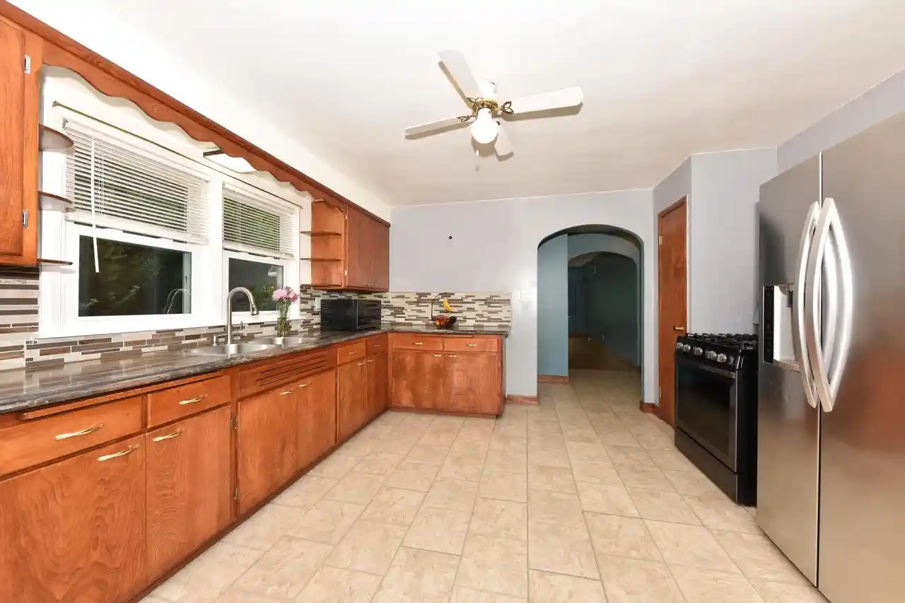 3rd image of 3208 S 30Th Street Street, Milwaukee, WI 53215 | MLS# 1975669