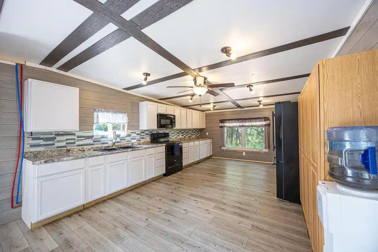 35th image of 8934 Golf Course Road Road, Suring, WI 54174 | MLS# 50330763