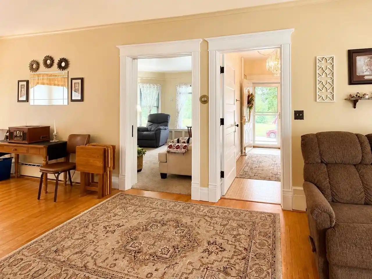 3rd image of 133 E Park Avenue Avenue, Berlin, WI 54923 | MLS# 50330794