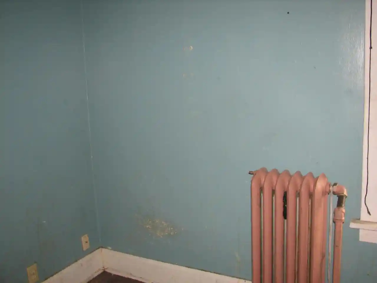 Photo 3 of Single family home for sale at 1018 Caron Butler Dr Dr, Racine, WI 53403 | MLS# 1975676 | Listing updated on 2026-08-16