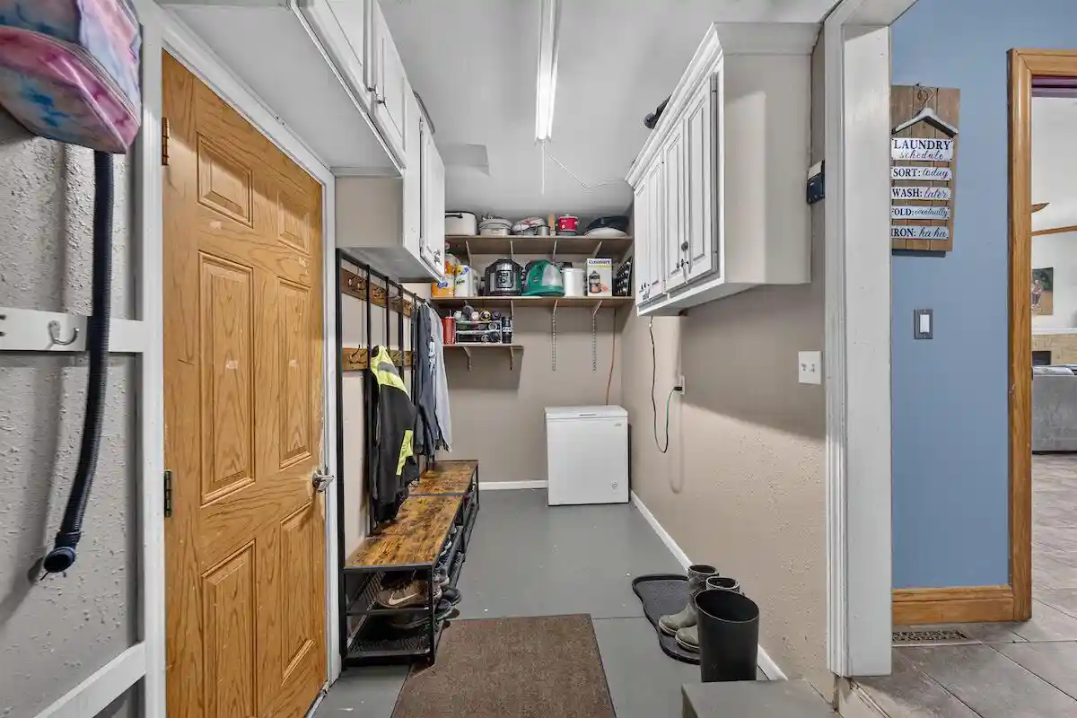 4th image of 1296 Carla Lane Lane, West Bend, WI 53095 | MLS# 1975675