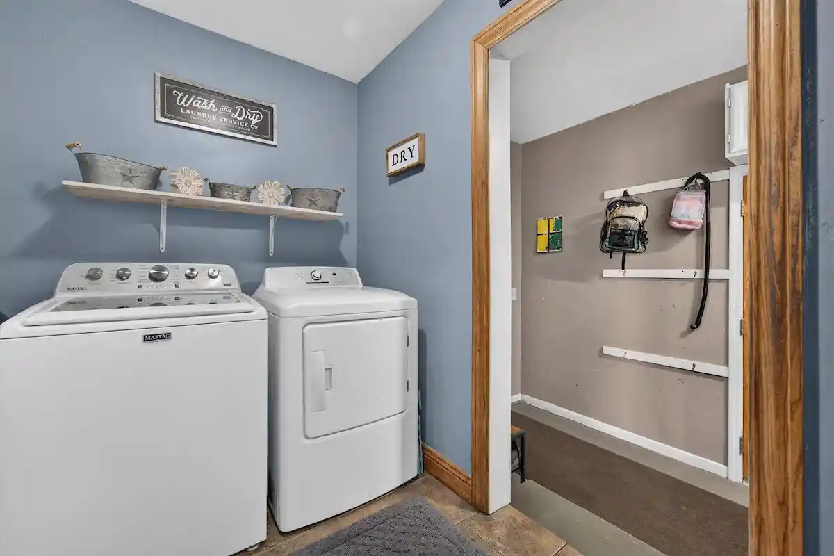 5th image of 1296 Carla Lane Lane, West Bend, WI 53095 | MLS# 1975675