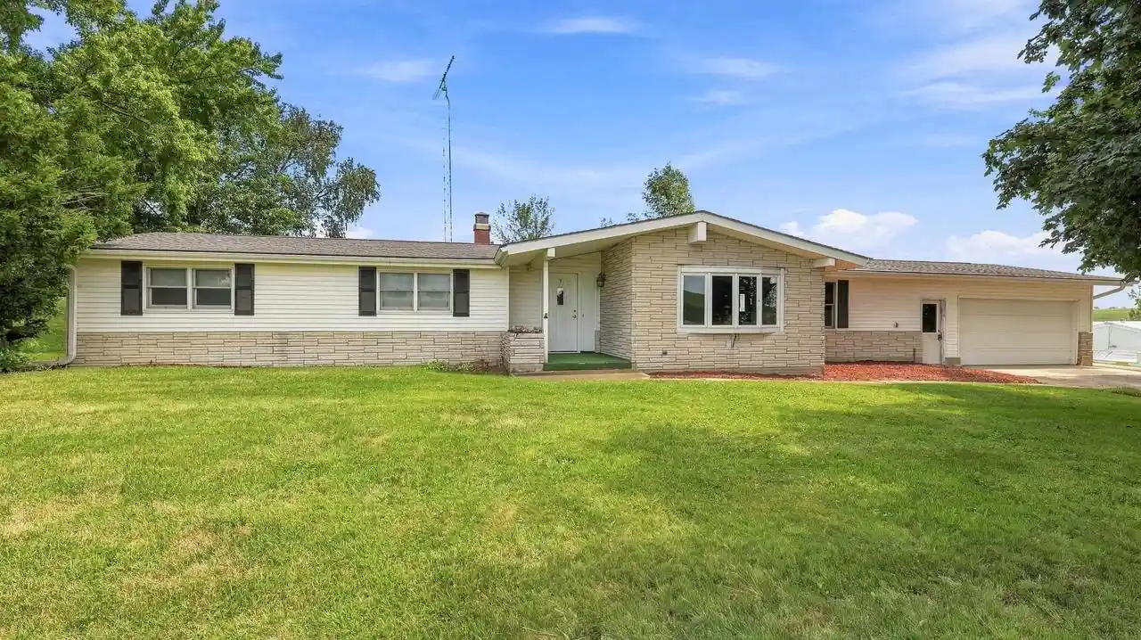 1st image of 6058 Hwy 23, Shullsburg, WI 53586 | MLS# 2030204