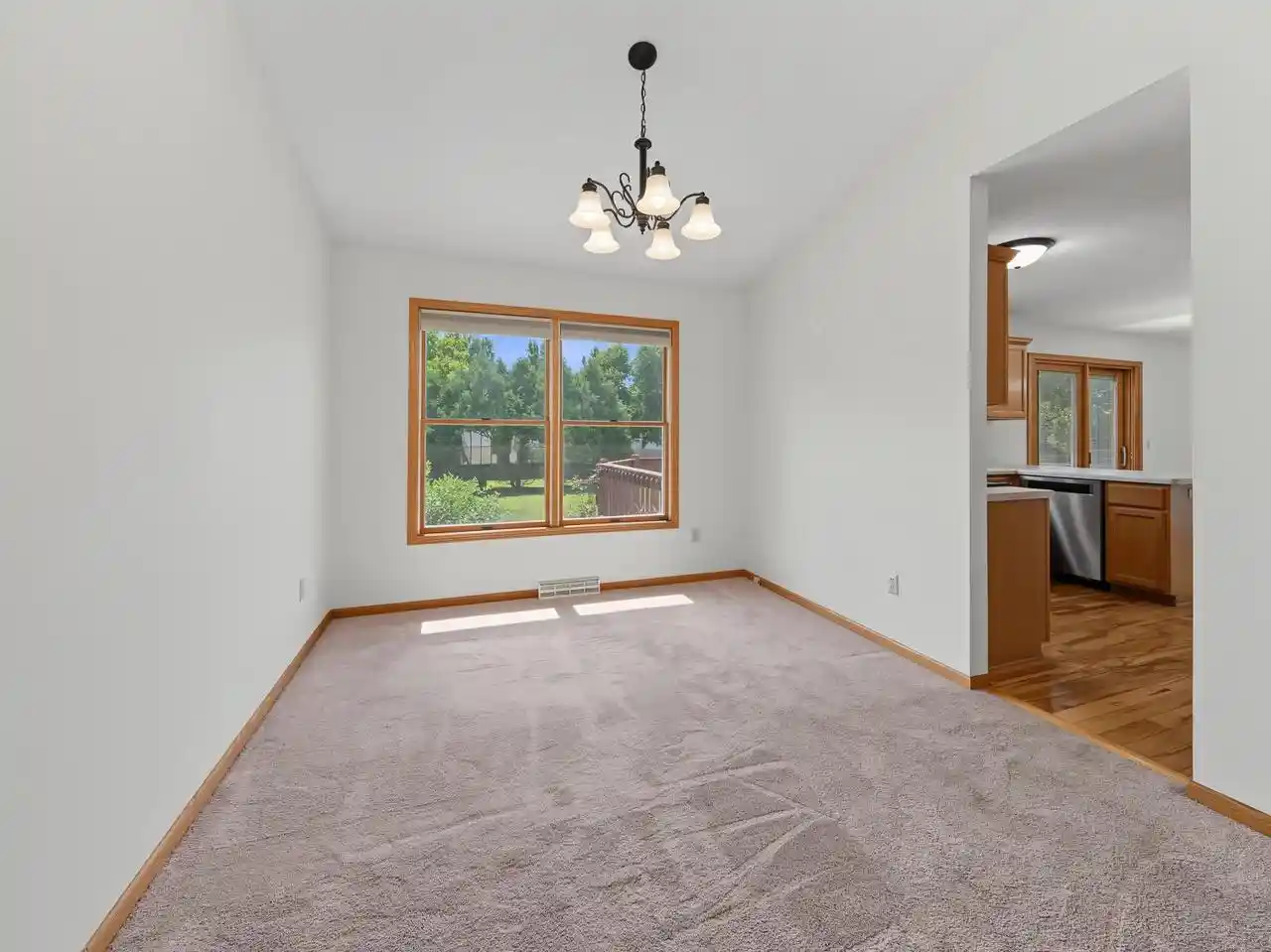 4th image of 509 Gold Coast Lane Lane, Evansville, WI 53536 | MLS# 2030220