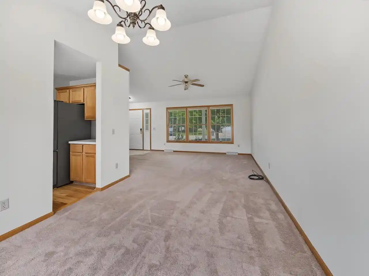 5th image of 509 Gold Coast Lane Lane, Evansville, WI 53536 | MLS# 2030220