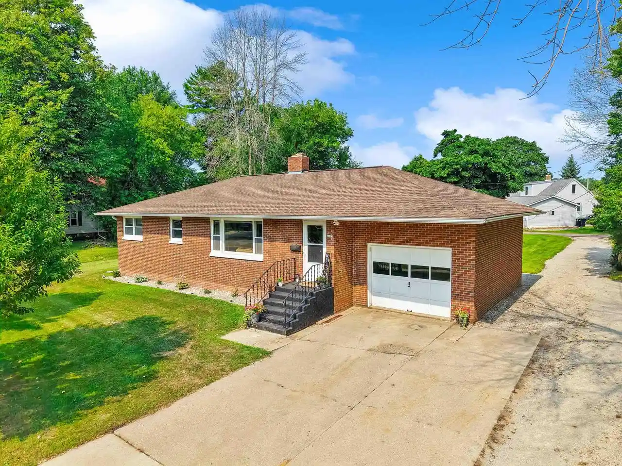 1st image of 4025 N Shore Dr Dr, Menominee, MI 49858 | MLS# 50330809