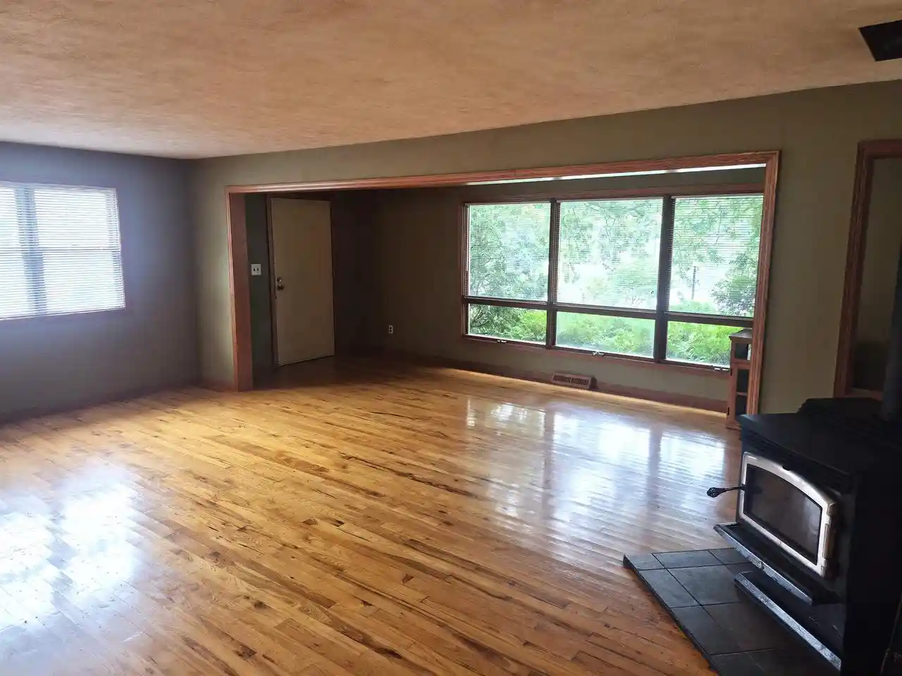 5th image of 19 E Auburn Dr Dr, Beloit, WI 53511 | MLS# 2030224