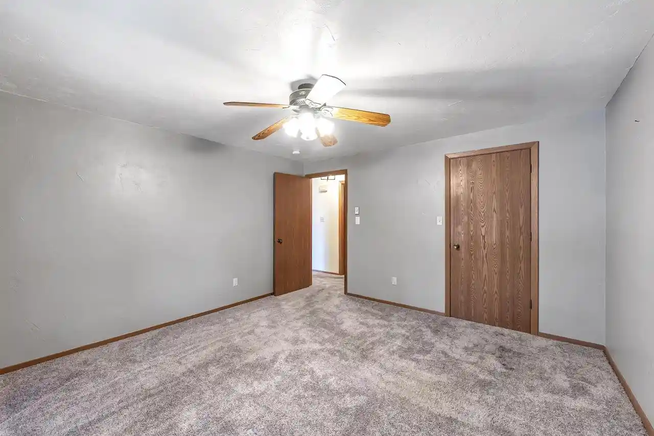 13th image of 1045 Marvelle Lane Lane #B1, Green Bay, WI 54304 | MLS# 50330811