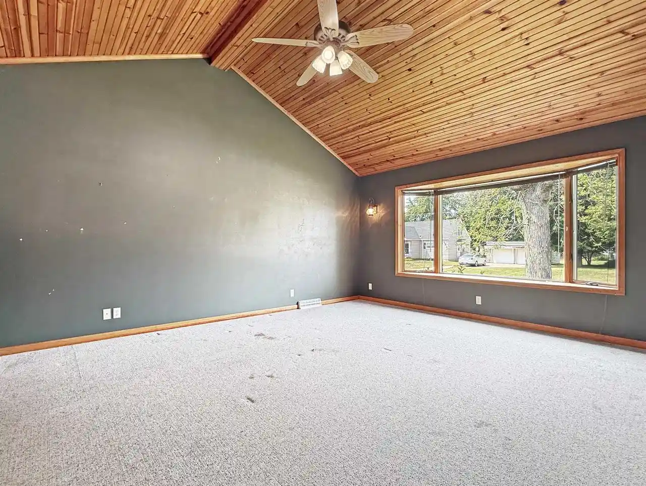 4th image of 4216 4Th Street Street, Menominee, MI 49858 | MLS# 50330816